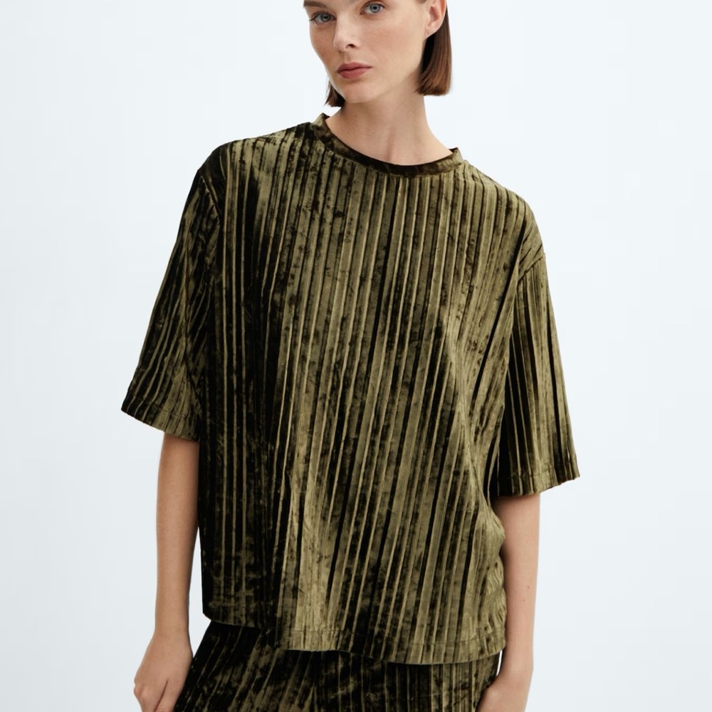 MANGO Velvet Pleated Co-Ord Set